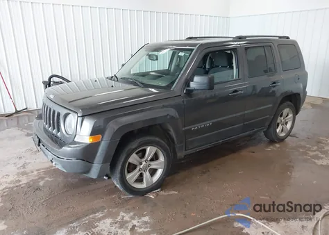 2016 Jeep Patriot Latitude из США, поврежденный, VIN 1C4NJRFB1GD596397